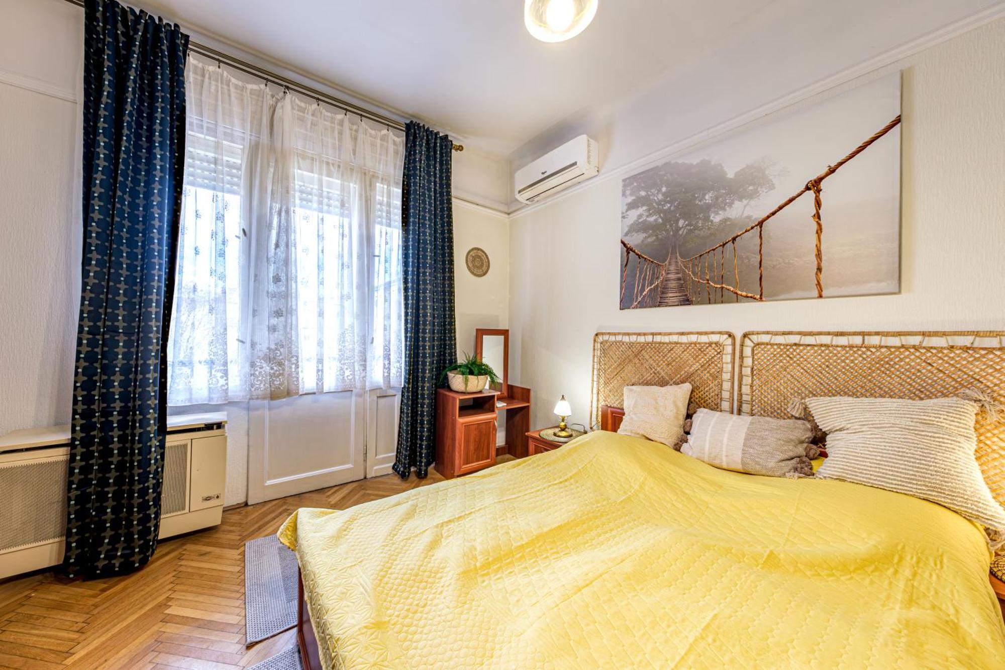 Balzac Apartment Budapeste Exterior foto